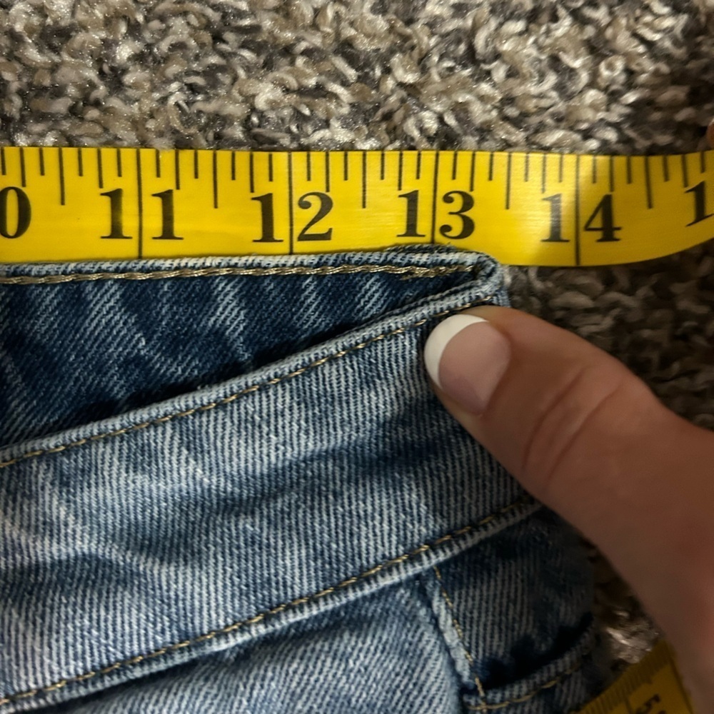 5/$25 Princess Polly high-waisted denim jeans with raw hem size 4 - Picture 5 of 10